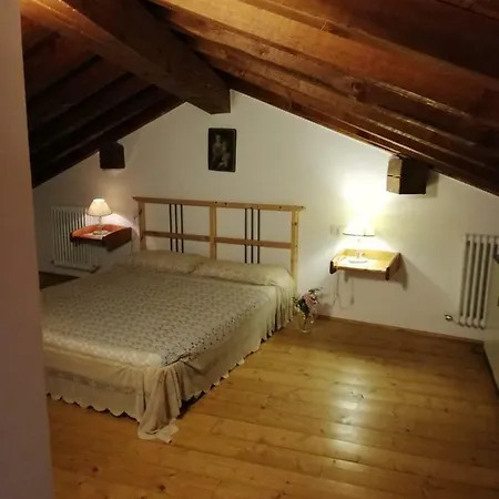 Casa Vacanze Ale Perledo