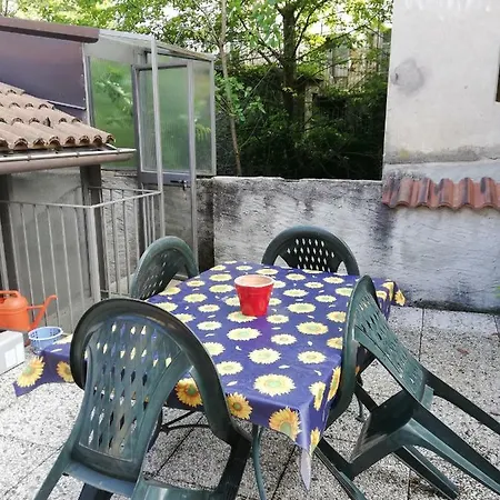 Casa Vacanze Ale Dom wakacyjny *